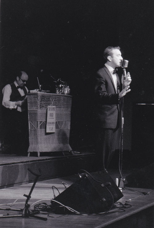 Jeff Riddle Singer Images